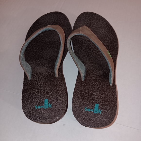 Sanuk Brown Wedge Flip Flop Sandals Thongs Heels - Picture 5 of 7